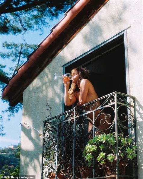 halle berry on her balcony|Halle Berry Drinks Wine As She Wears Nothing While。